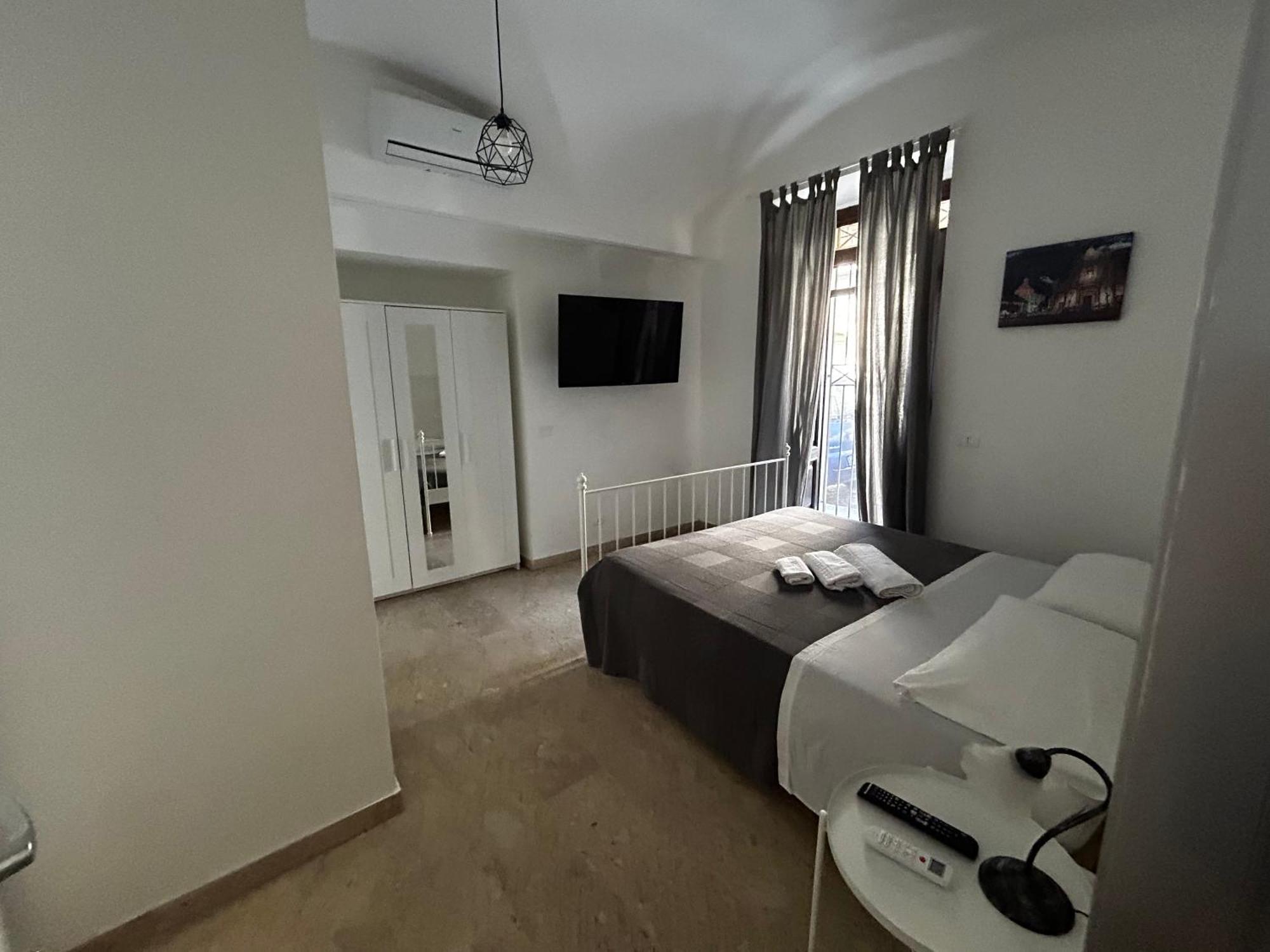 카타니아 G House 100 아파트 외부 사진